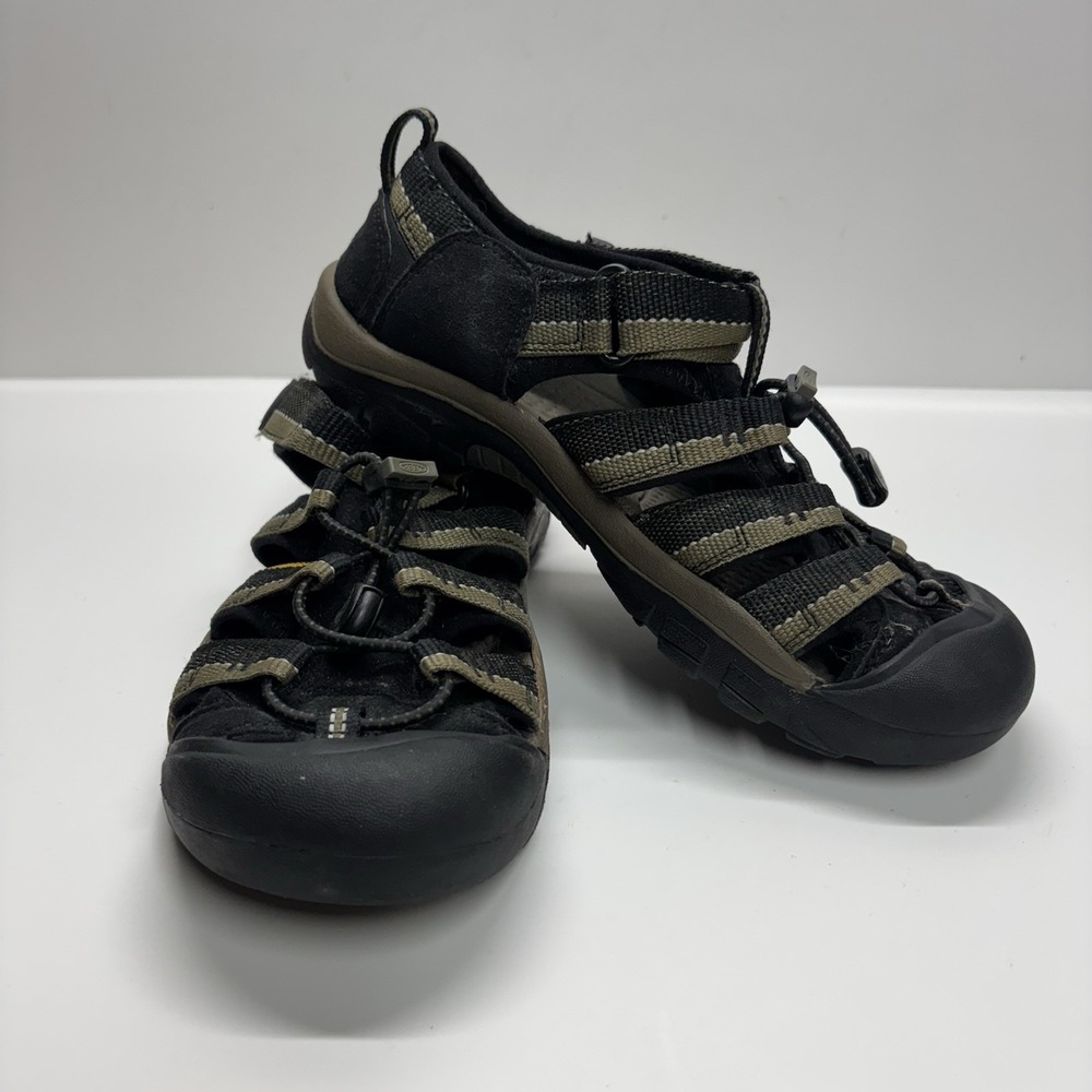 KEEN Newport H2 US Size Youth 4 Black Tan Sandals Big Kid Strap Active Outdoor